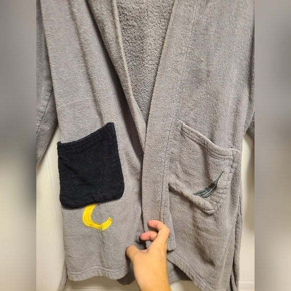 Nautica child bath robe size 10-12 - Picture 4 of 7